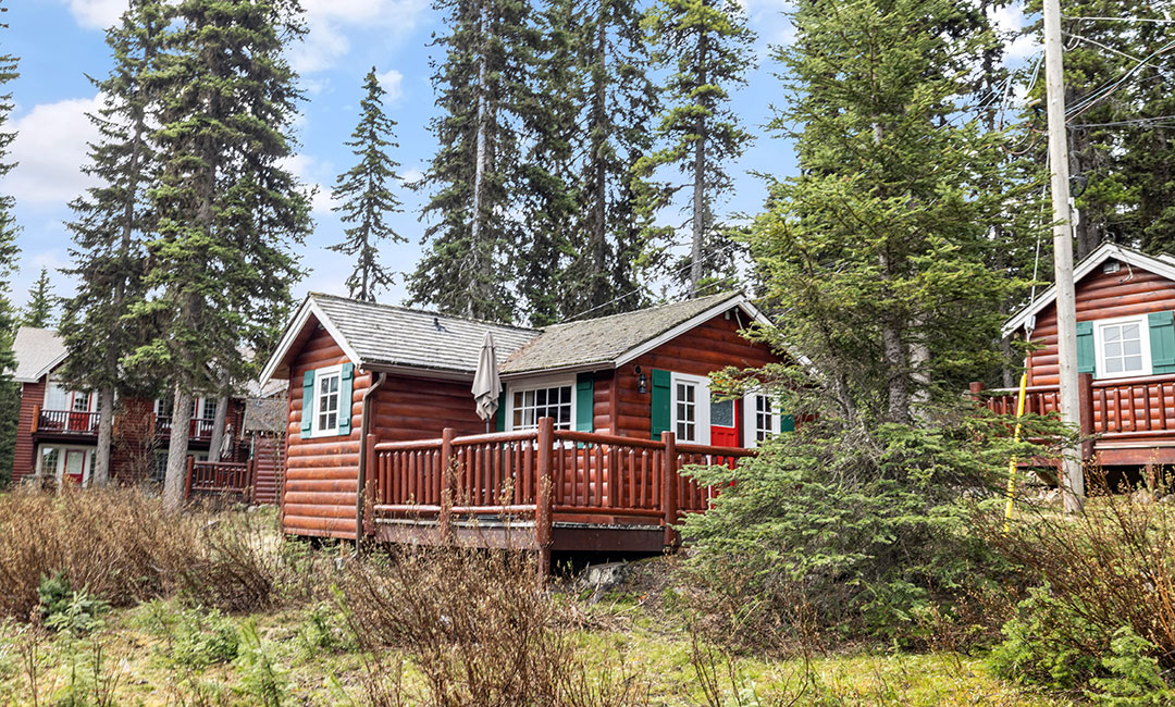Fuez Cabin